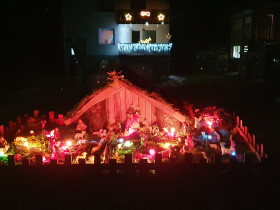 Nativity scenes in Sebenje